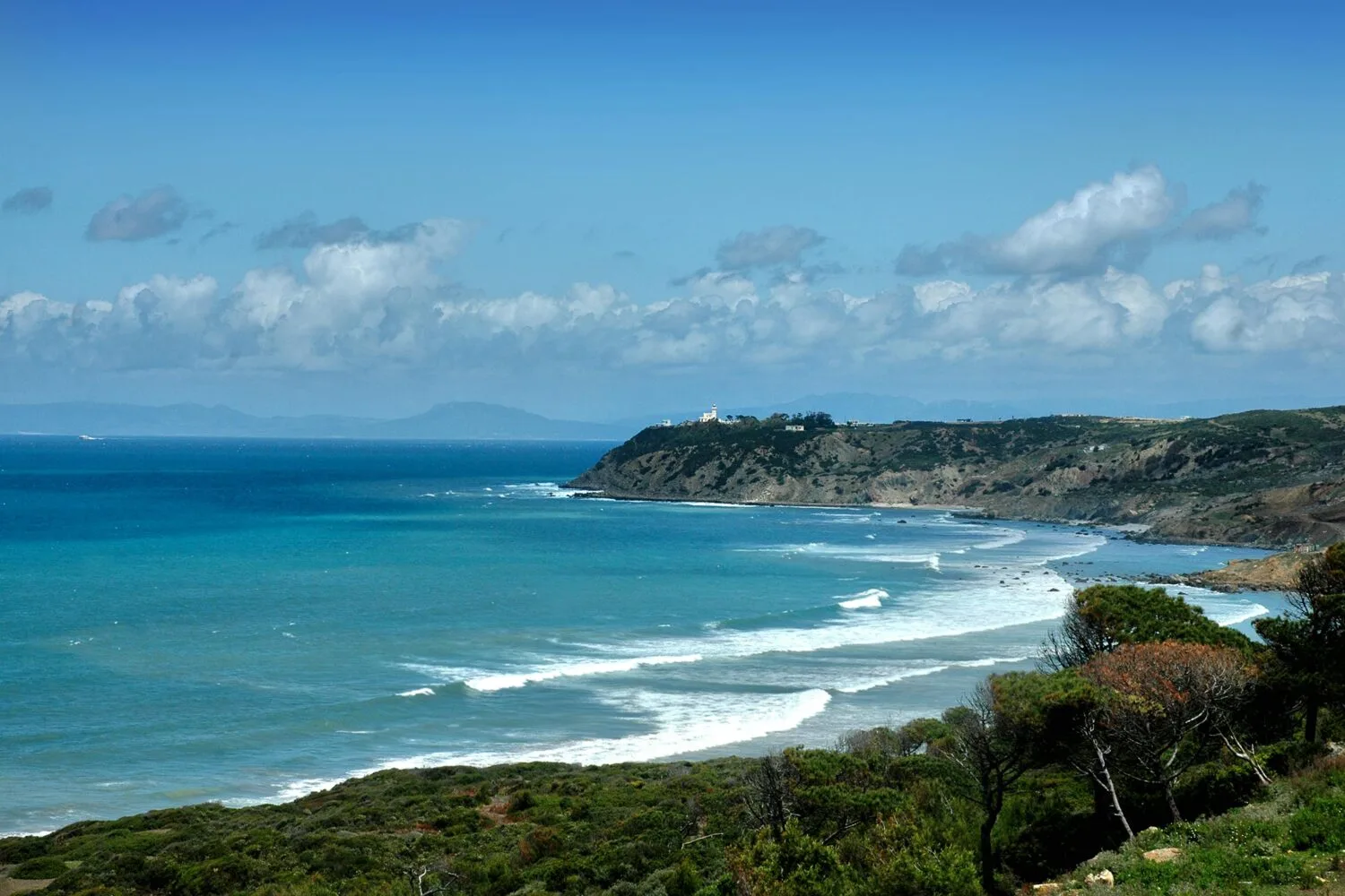 Itinerary for a 7-day tour from Tangier to Casablanca