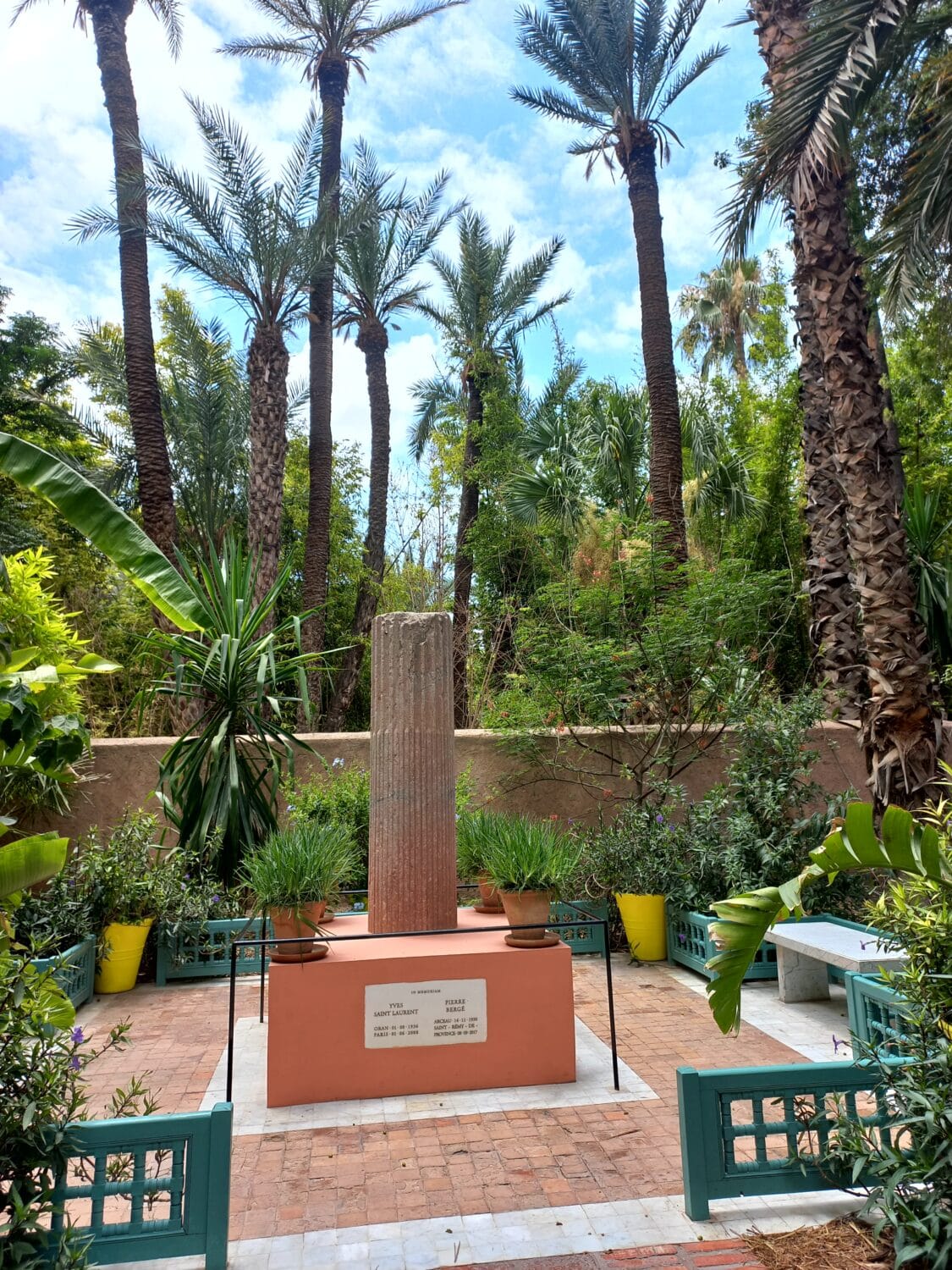 Marrakech Ultimate Guide: Best Attractions and Monuments You Must visit :jardin majorelle