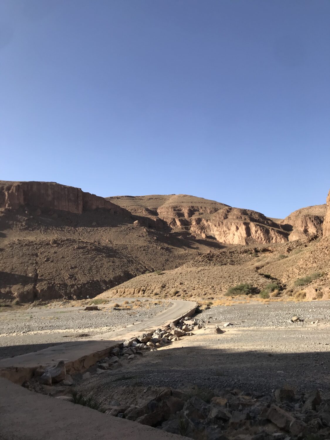 Top 10 Cheapest hidden gems in Morocco: your ultimate guide
the road to Amellago