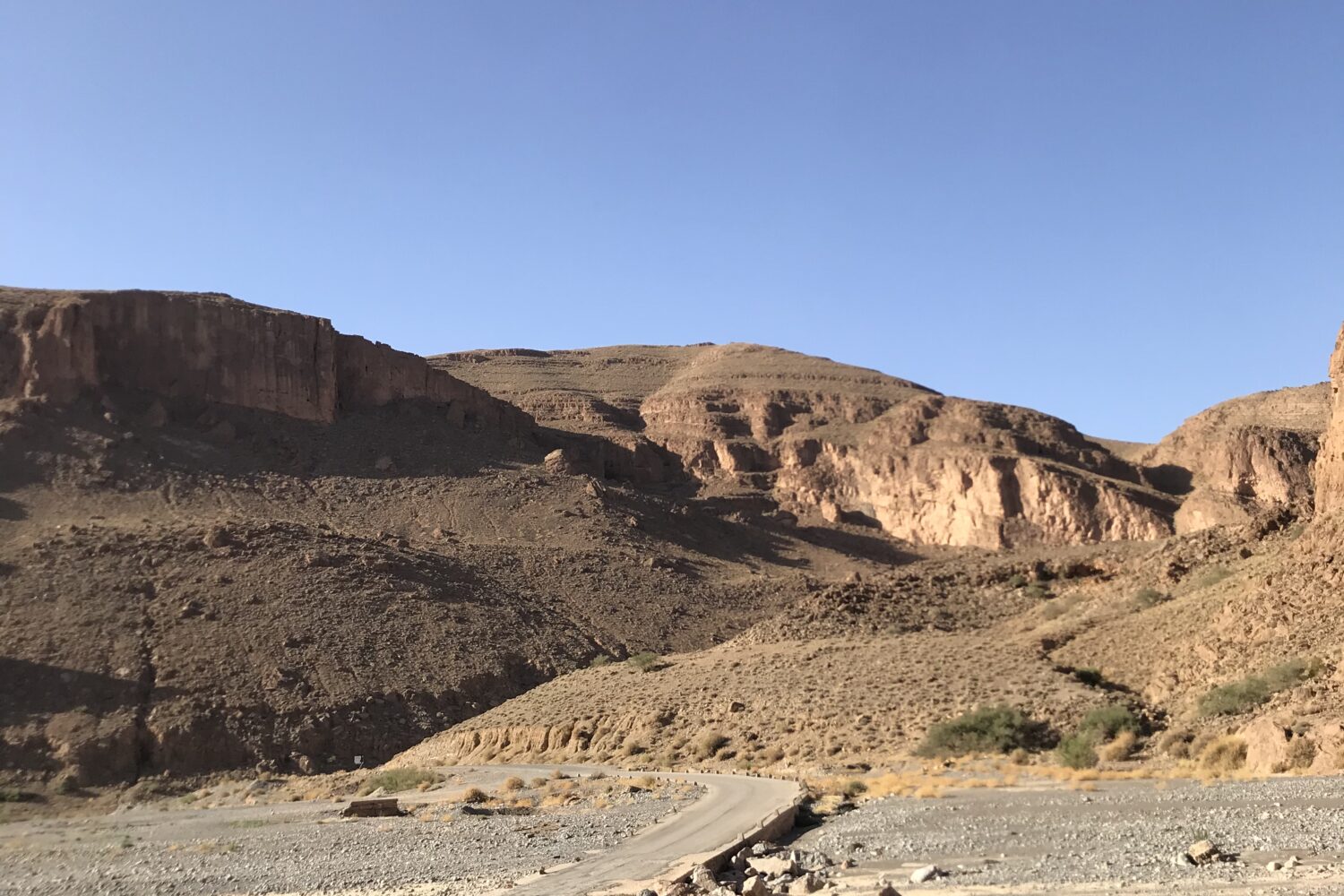 Top 10 Cheapest hidden gems in Morocco: your ultimate guide the road to Amellago